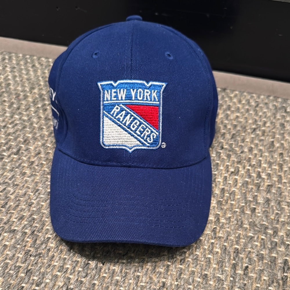 New York Rangers Blue Cap NYU Alimni